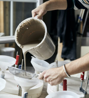 coulage porcelaine céramique artisanal Maison Dejardin